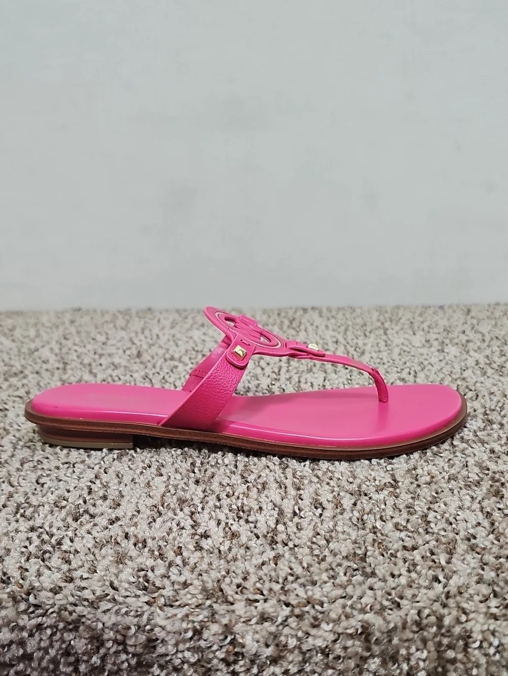 MICHAEL KORS AUBREY CUT-OUT SANDALS BFPM-08-175